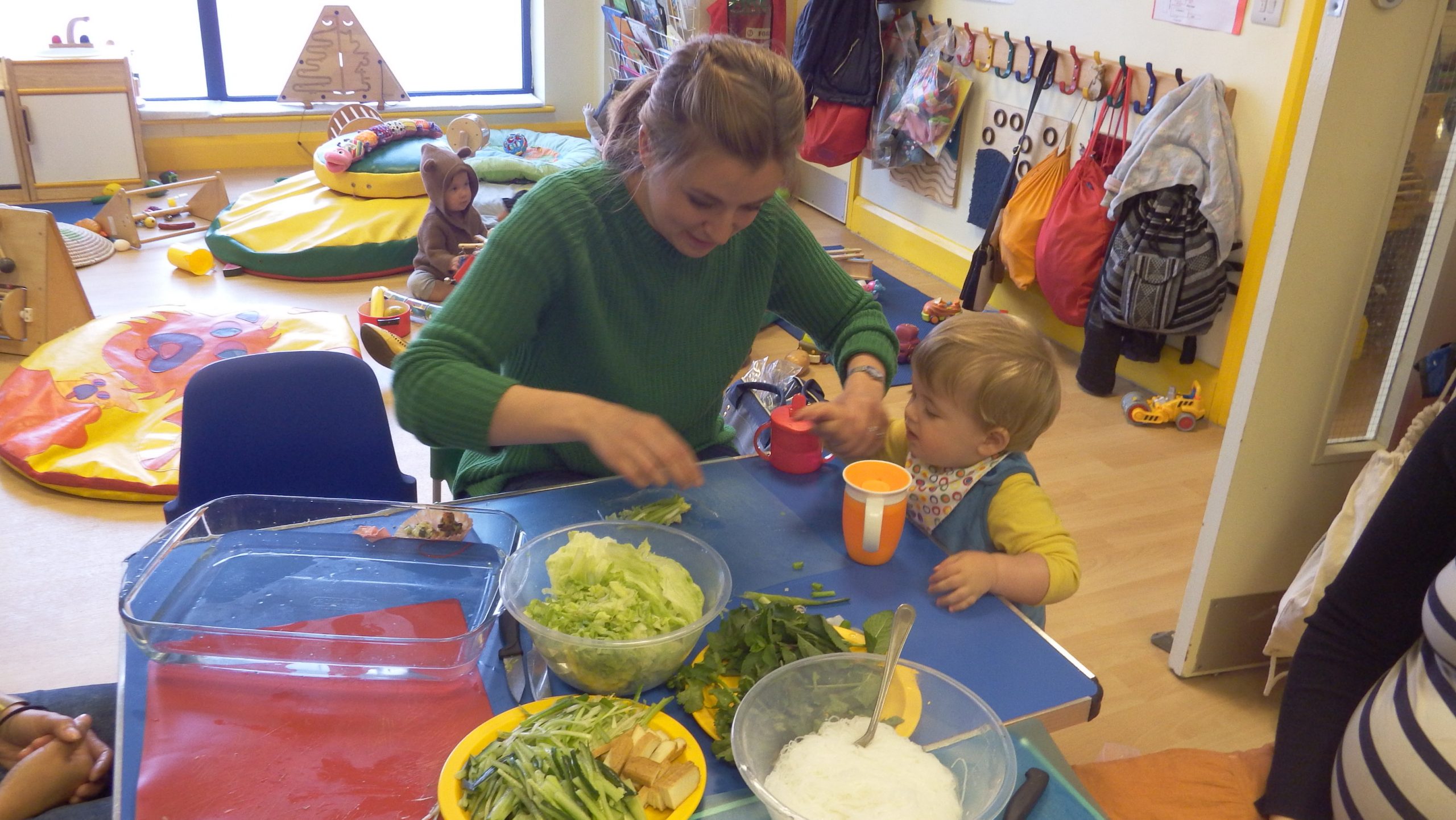 Borrow toys and Stay & Play!  Toy Libraries